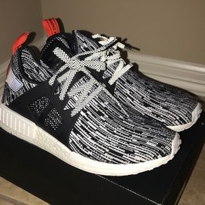 Nmd xr1 pk glitch